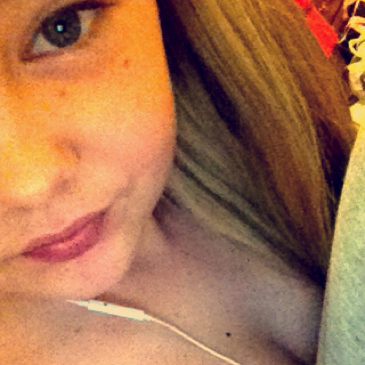 I am15 on 4th june and 14 years ago was when i was born Dead with the ambilickle cord around my neck!i dont live with my mum, i suffer from ulcerative colitis!