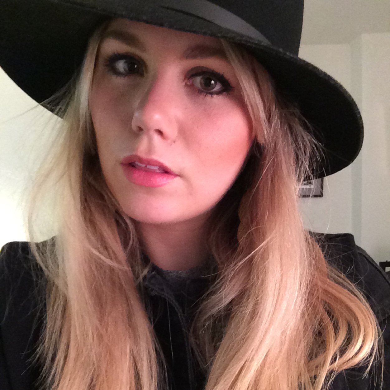 Writer. Eater. Traveller. 
Dublin - New York - Austin.