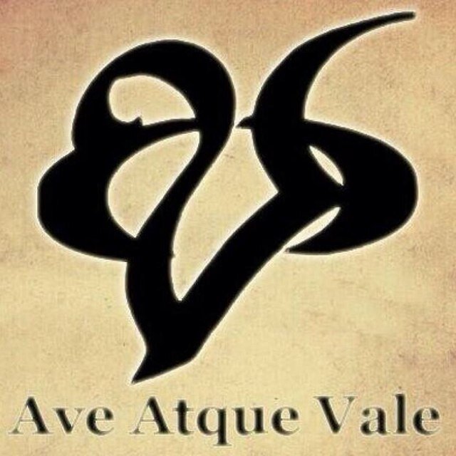 finnickohdamn's profile picture. Forever obsessing over that which is not real.