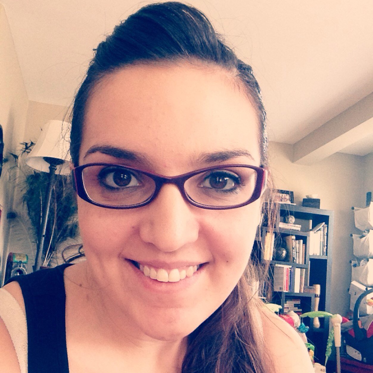 MitraPedram's profile picture. 