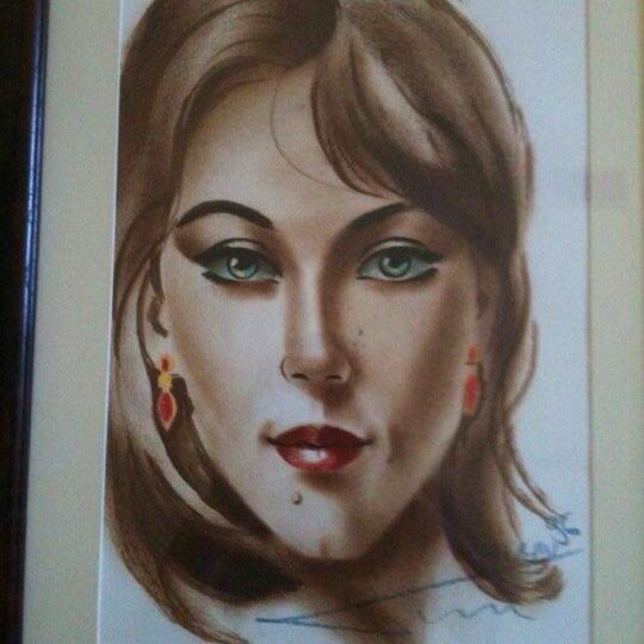 JEubank3's profile picture. Hair Stylist & Makeup Artist with a focus on Health and Wellbeing.