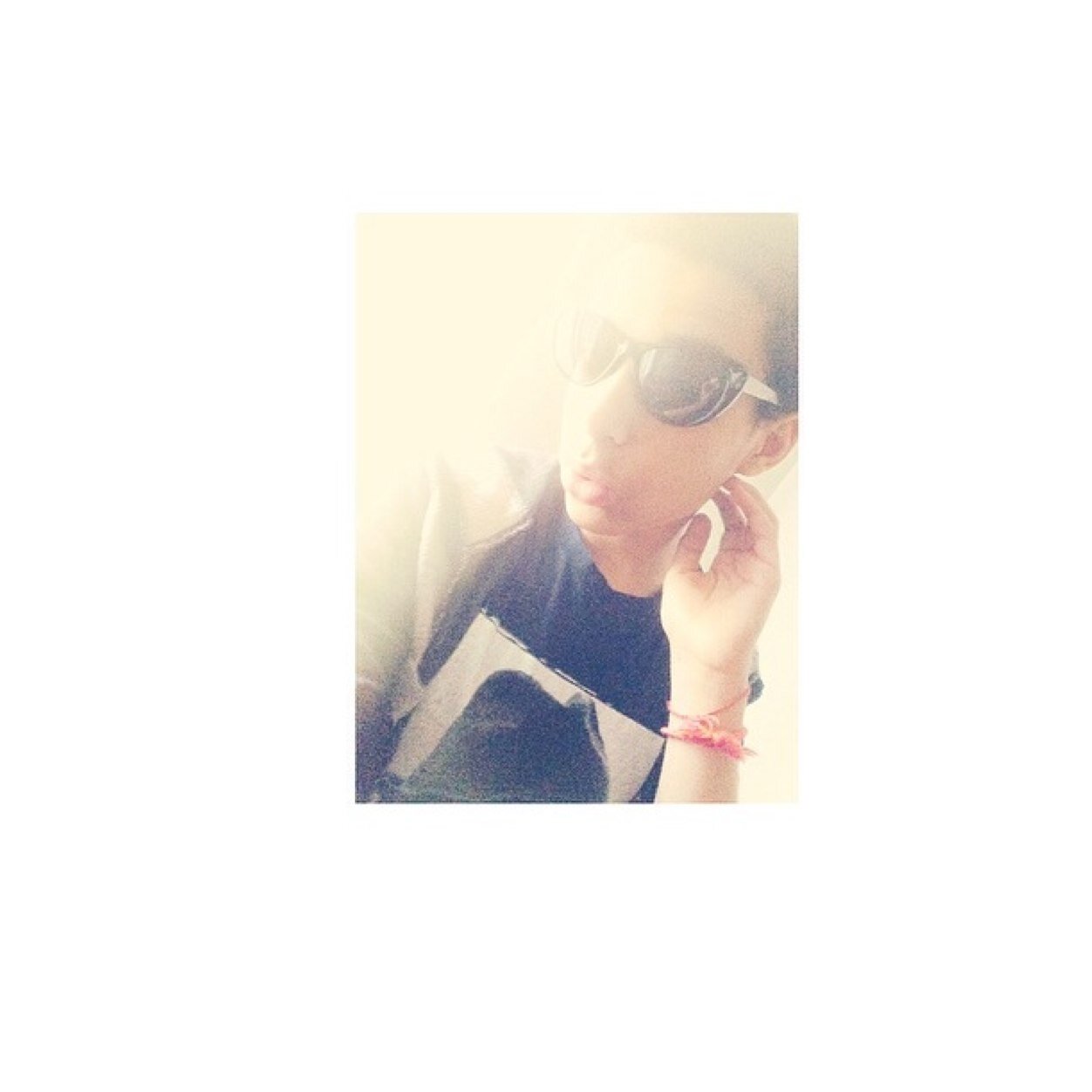 Hiyeee there if your reading this i love you