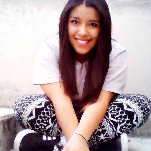@justinbieber I love you forever ·belieber .......You are my life :)
