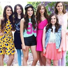 •Six sisters, six amazing voices, one dream, one family• 3/7 / 1. Lauren 2. Cimorelli 3. Amy