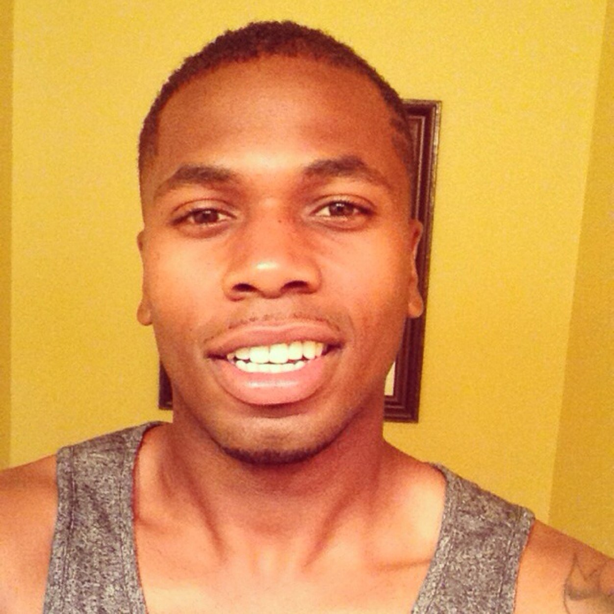 ThatNiggaZell's profile picture. Livin It Up. Instagram: @ZellJustDoesIt