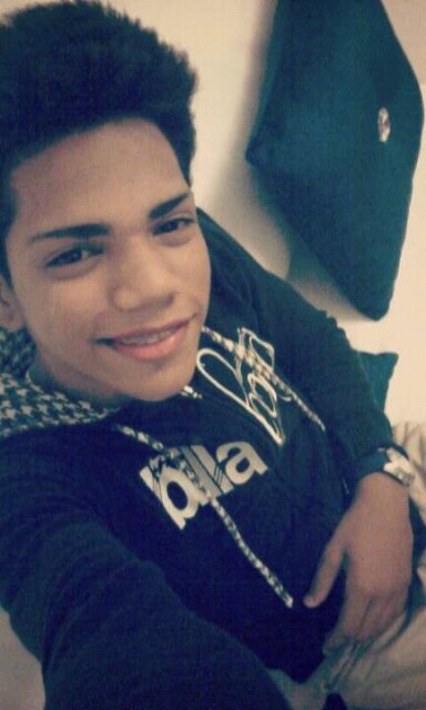 •Todo tiene final•Disfruta lo que vives
                        •God