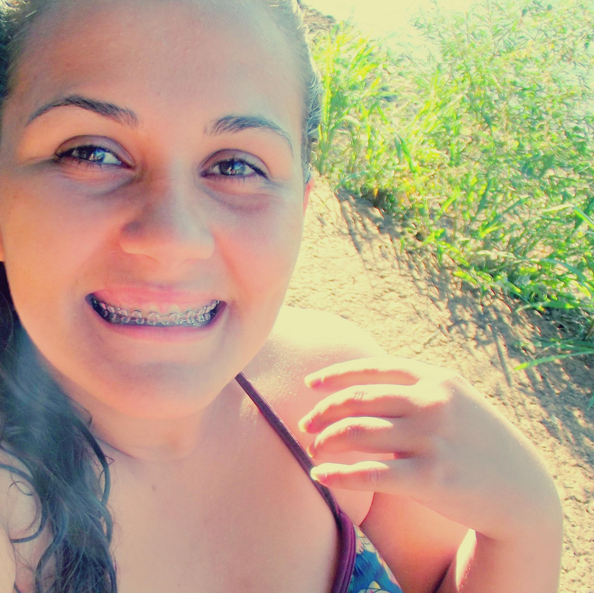 Quem se descreve se limita