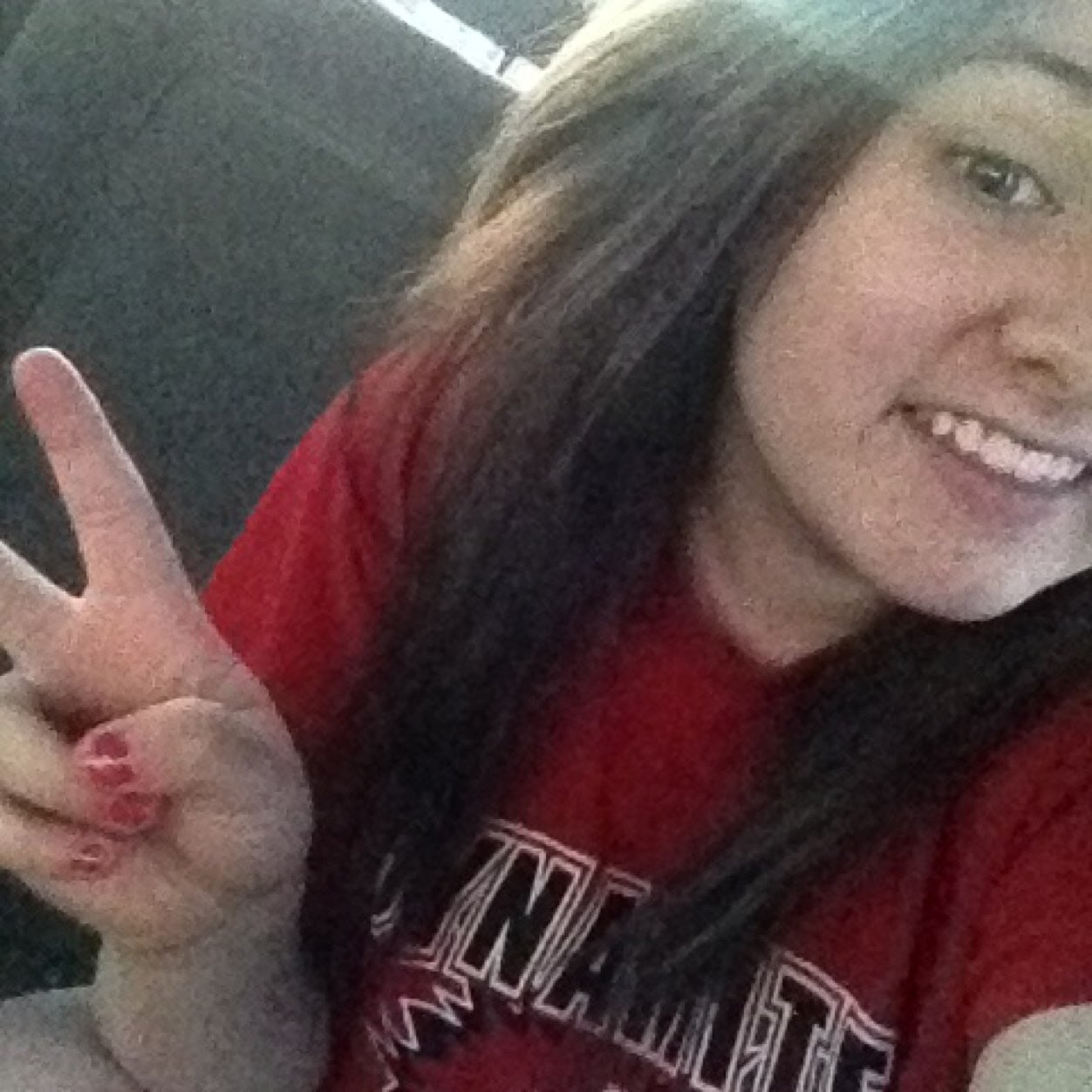 dare_4distance_'s profile picture. I love my boyfriend, cuddling with my cat, and I absolutely adore music. ☺️