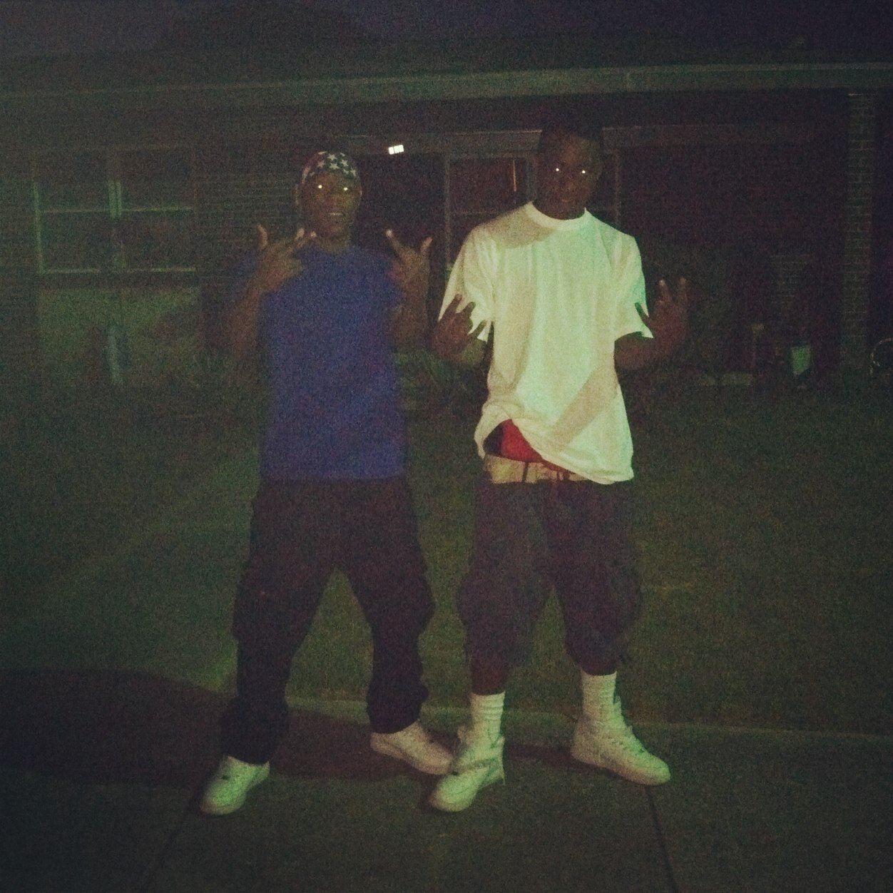 nigga ain't around me less he gone shoot sum