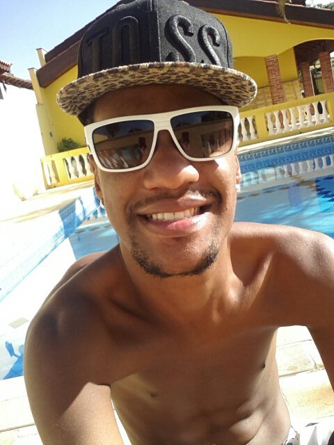 Tudo posso naquele que me fortalece ✌