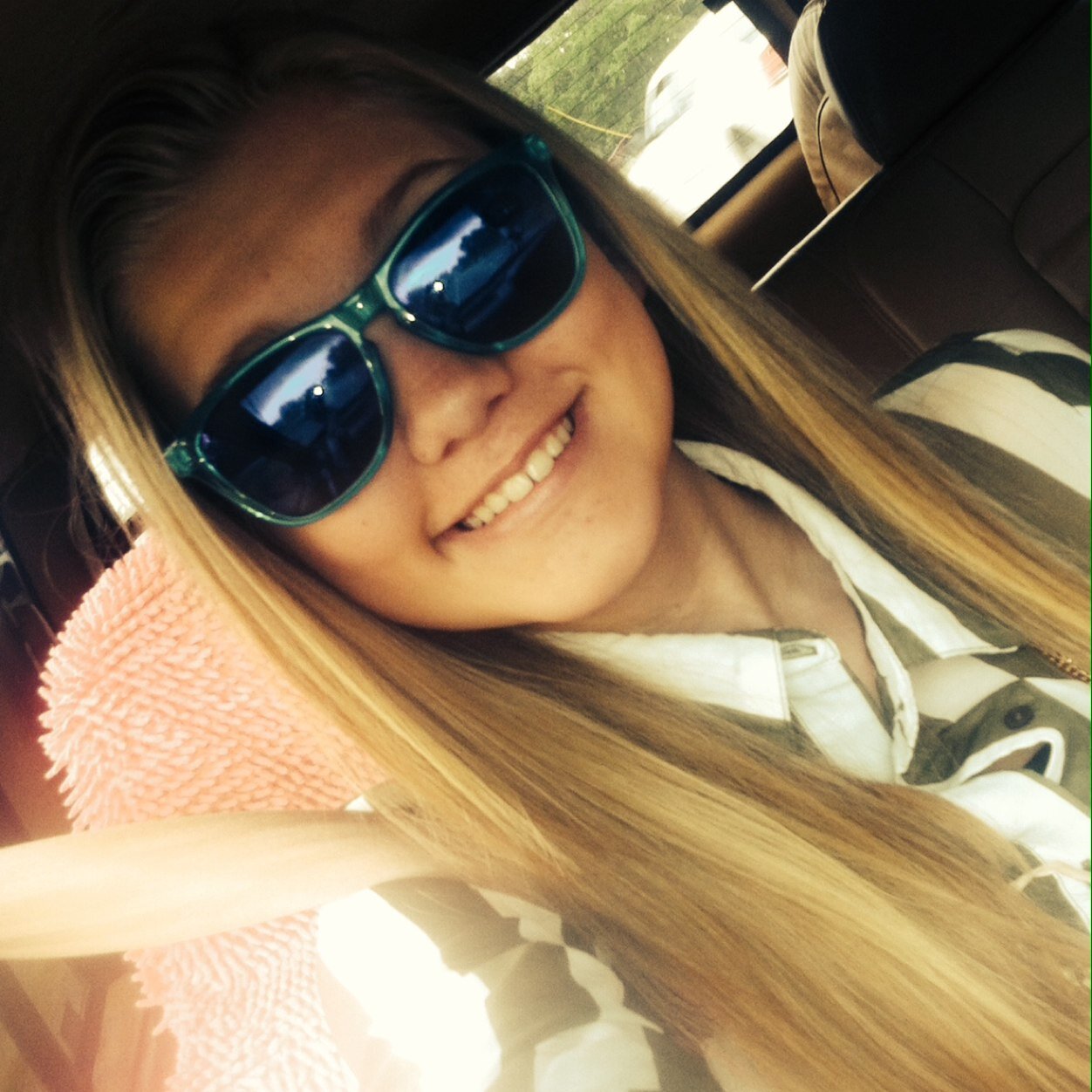 megan_barrett22's profile picture. Sophomore at The Wood. Single . Im 15 God Always Comes First . Livin My Life To The Fullest.