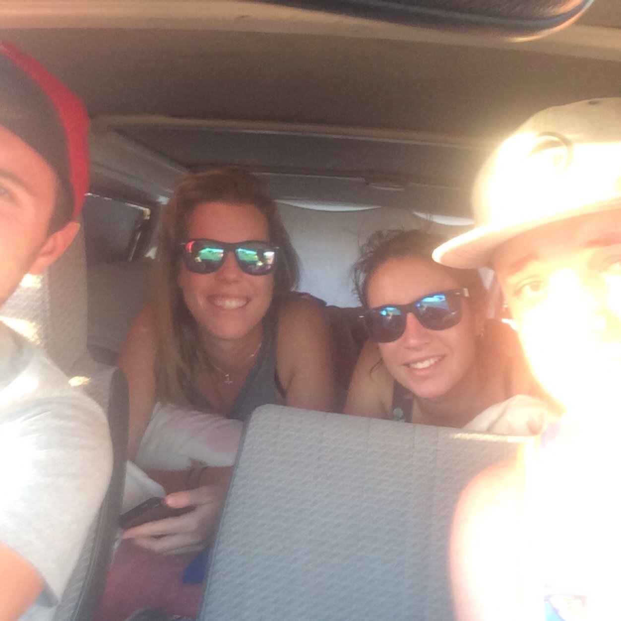 ConnorRWhite's profile picture. I'm not here for a long time, I'm here for a good time 
Snapchat: cockneyconnor1