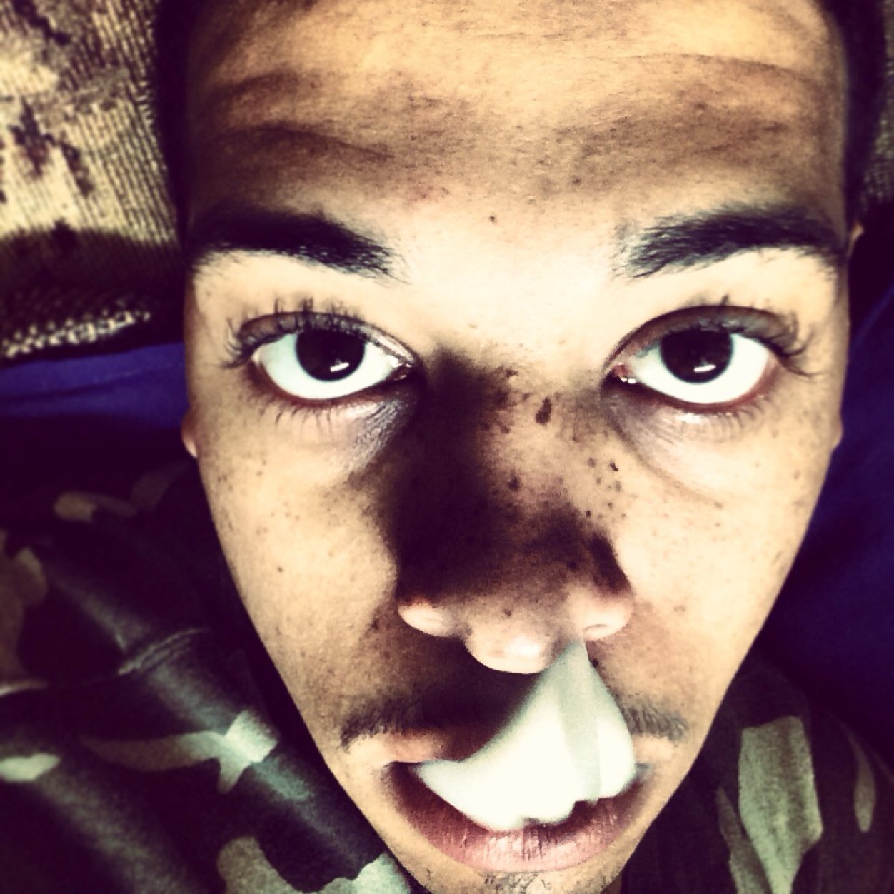 DOMO2xDOMO's profile picture. Live life no worries stay high love peace &amp; afro grease