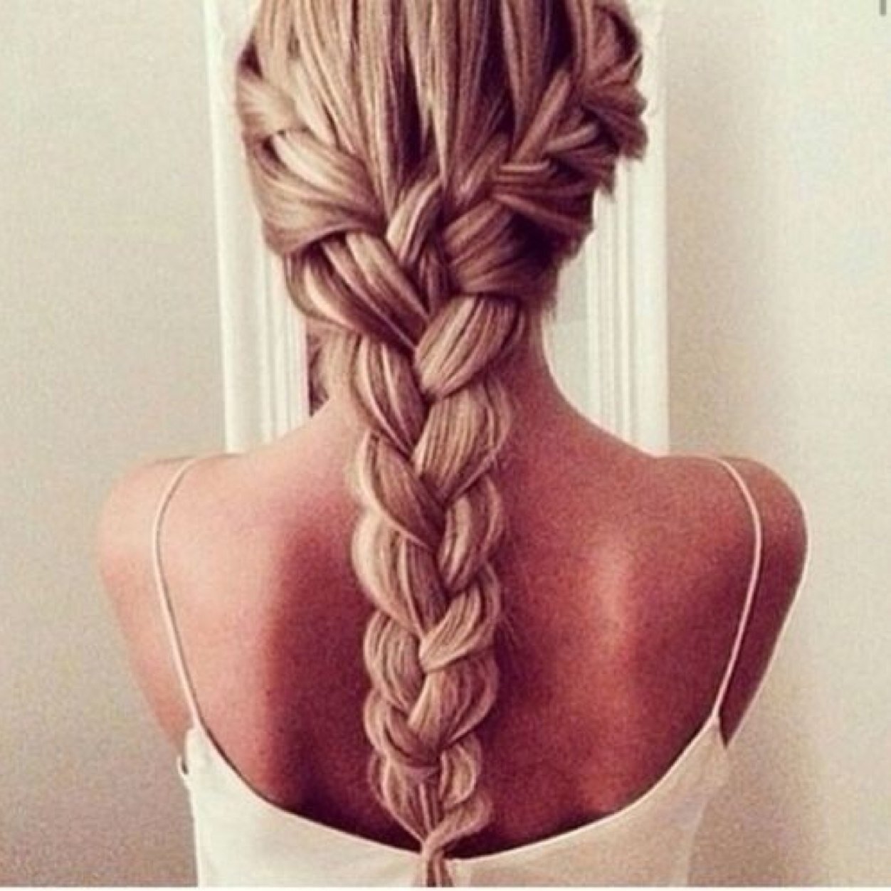 • 21 • Free Spirit • Beach Life • Confident • Happy • Follow Back •