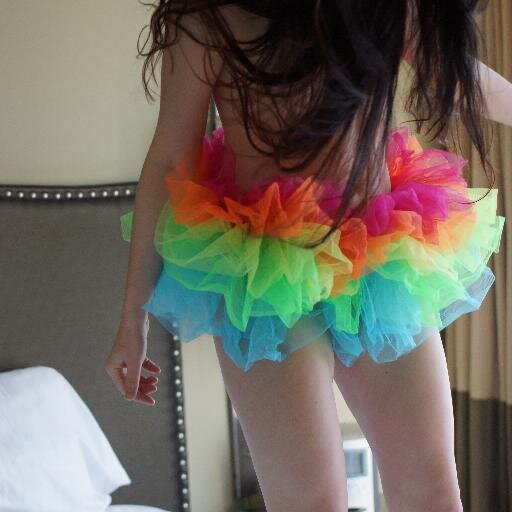 A smart ass with a sweet ass. I write to remember how it felt. Queer by nature. Libertine by nurture. Why thank you, I'd love some cake.