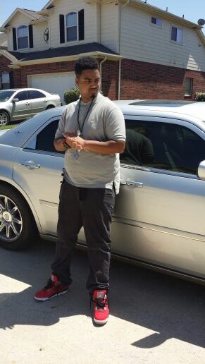 KiidImmortal's profile picture. follow me on instagram: FreshPrince17 #TeamLakers #Teamlightskin #TeamSingle #DenverBroncos #TeamNike #TeamJordans23