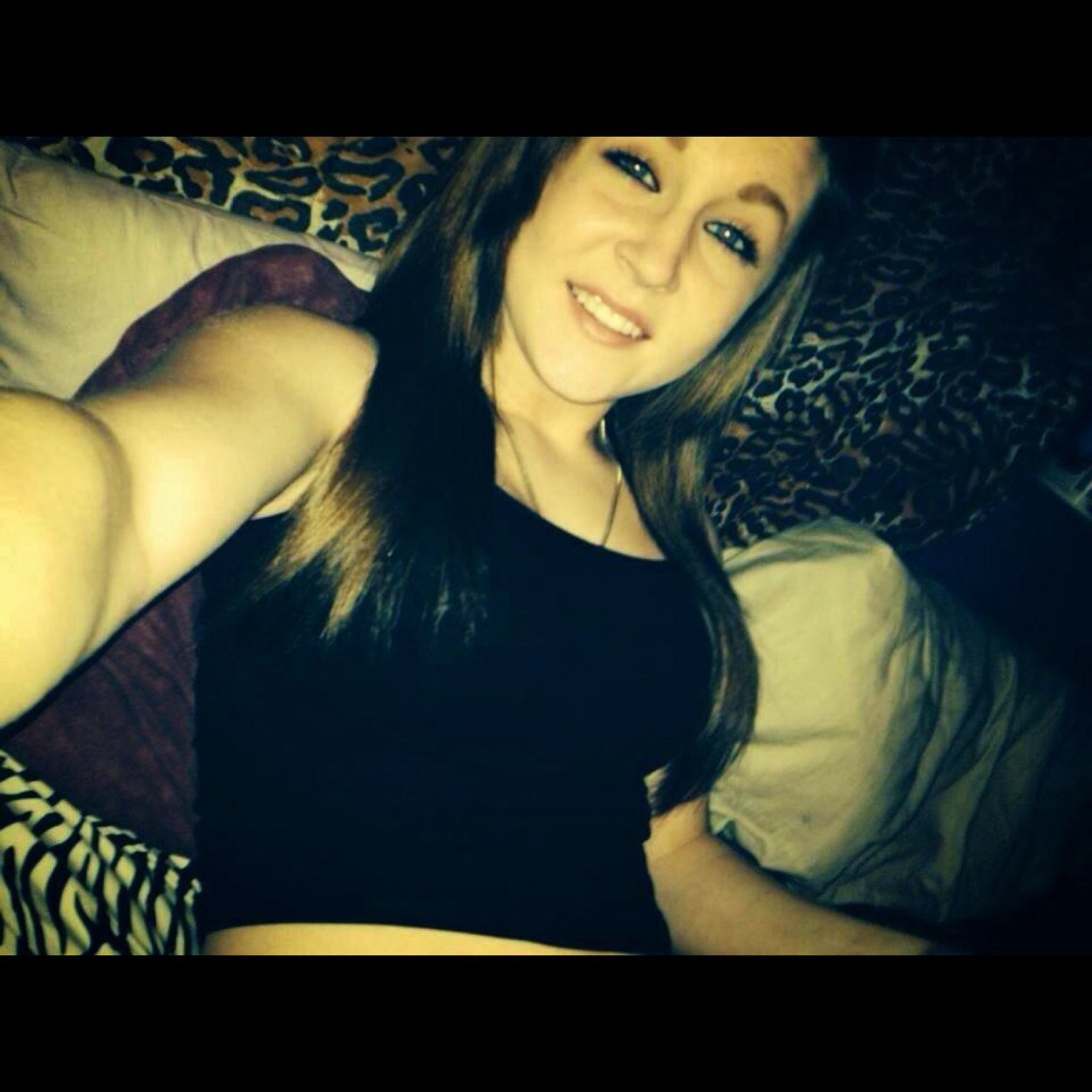 Follow my new twitter. @lilbaabydoll