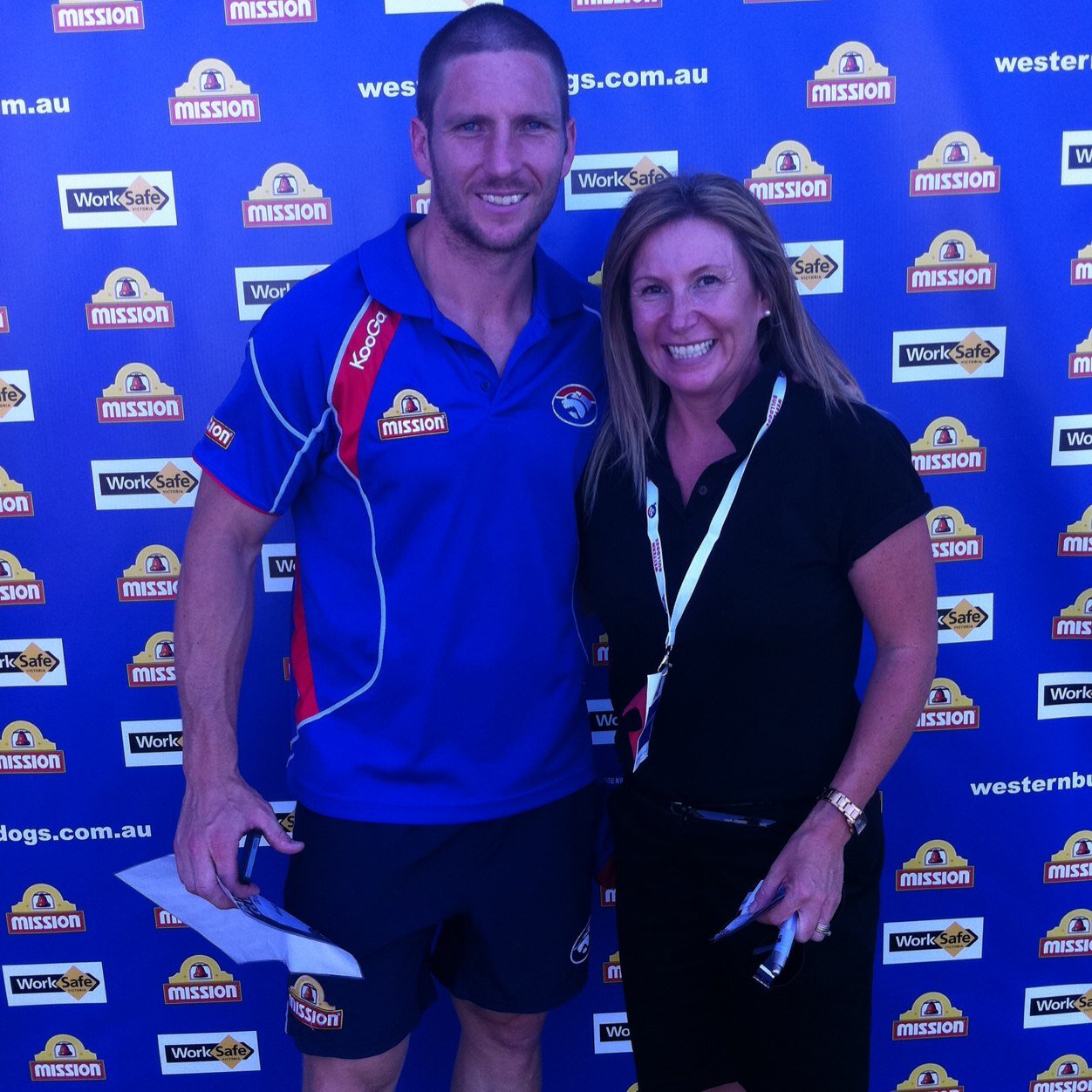 Love my family and friends, enjoy running, supporting my Western Bulldogs, I am a netball geek and cricket coach involved in our local community