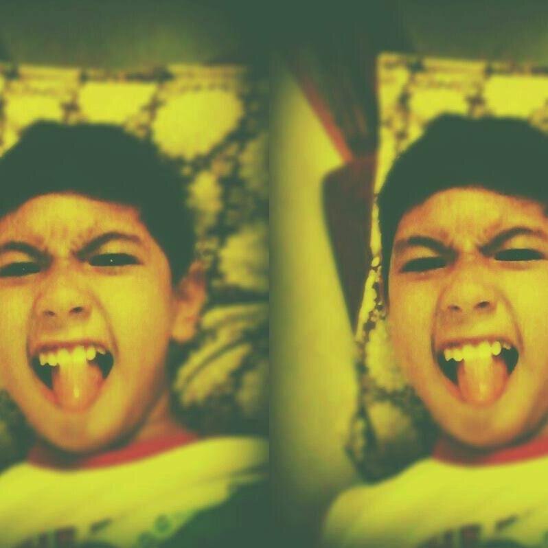 hello follow please :)