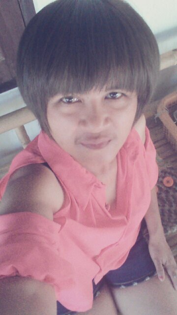 กำลังศึกษาอยู่ม.รามคะ