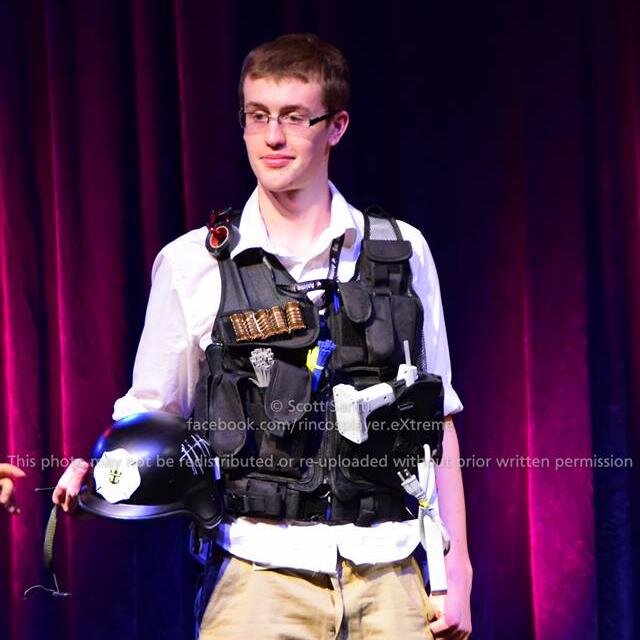 GEN_Maintenance's profile picture. I am the Repair Man. The Tower who walks among those who need a swift hand and and a reassuring smile. I am general maintenance.