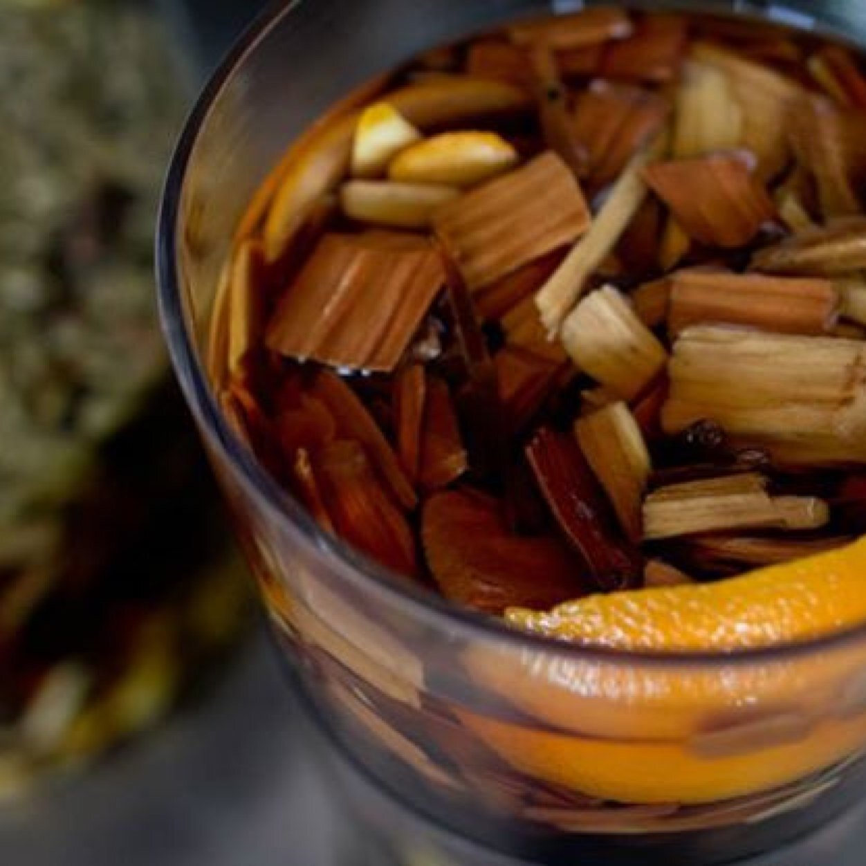 BLENDING CULINARY ARTS WITH LIQUID ENTERTAINING™