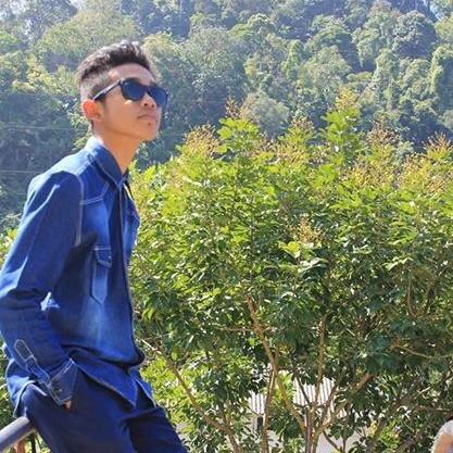 Poetramon's profile picture. @LFC |Electrical Engineering '14 Andalas university| @KopitesBKT | IdiotGamers | StrongFootballers | MangaAddict | CappucinoLovers