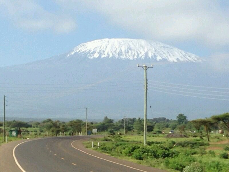 Jesus lover, chosen, wife, mother, passionate about Kenya ...also follow on @MilikiFDN