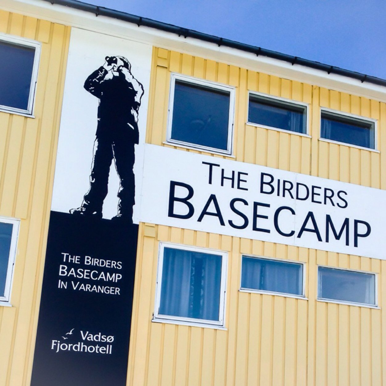 Vadsø Fjordhotell is The Birders Basecamp in Varanger.