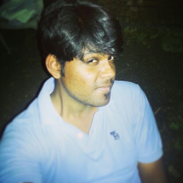 Engineer,Marketeer,Trance and Edm fan,loves exploring n meeting new people