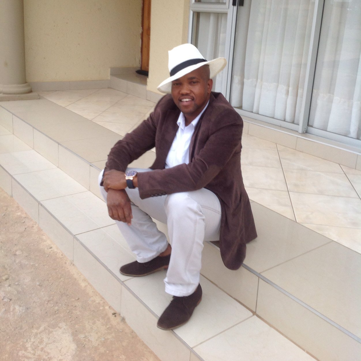 VussCruz's profile picture. Hustler, Entrepreneur,Employer,Employee,Big Dreamer,Father,Lover etc