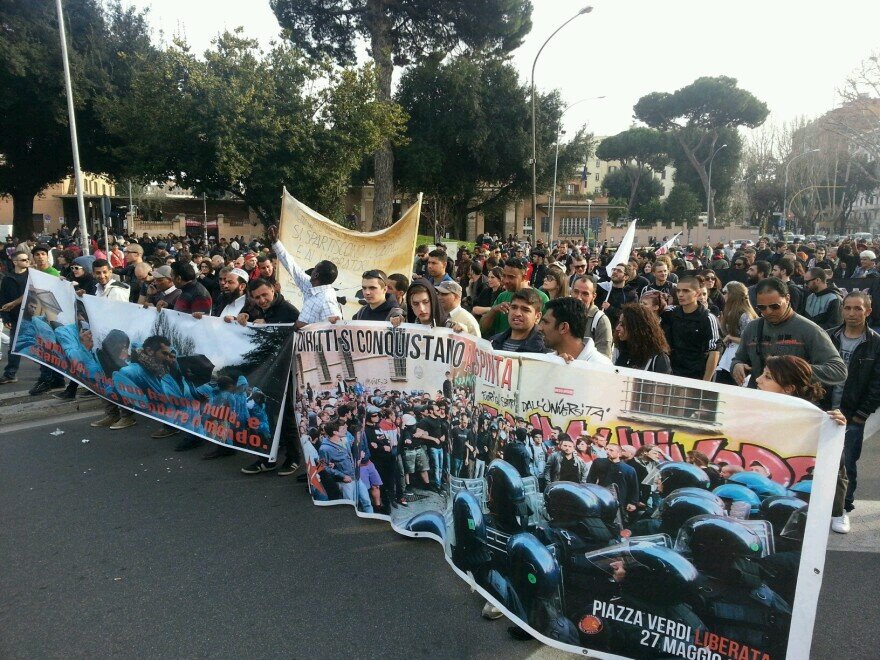 BaklouK's profile picture. 