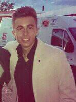 Jugador del UD Logroñes y enamorado, de Viloria de Rioja. Furtivo Comediante, de los fuertes. #C   W  y faranduleroo