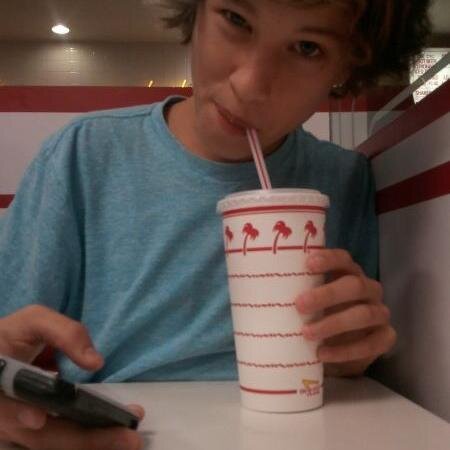 Im just a random 13 year old guy ,
with a guitar.