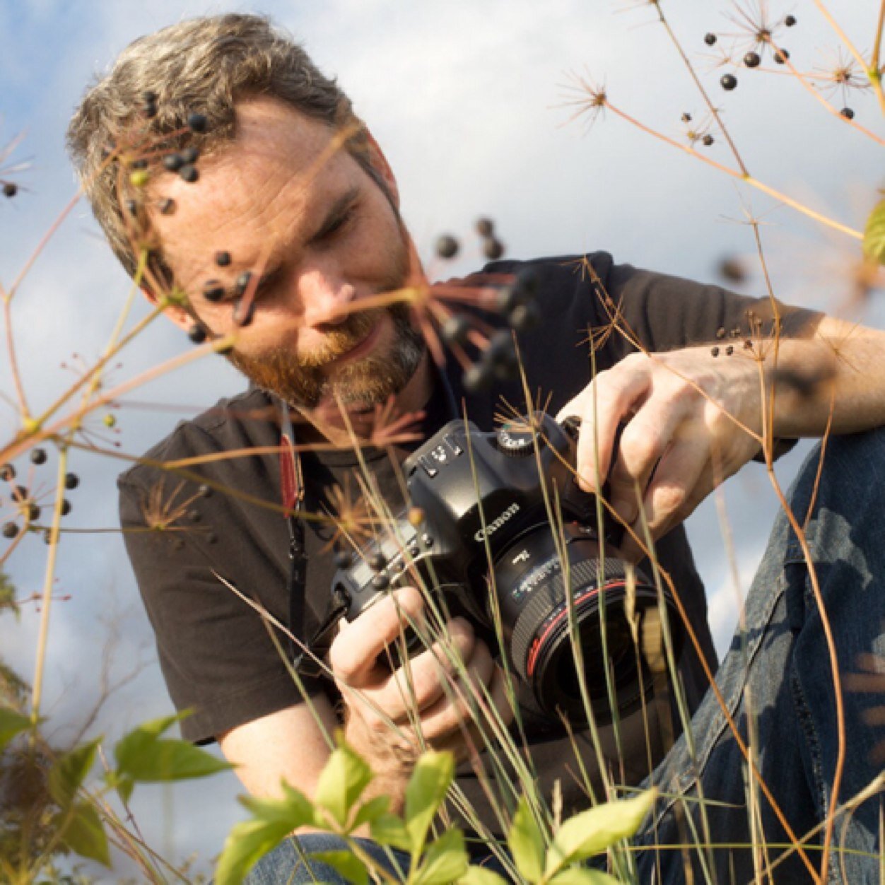 LMKPhoto's profile picture. Photojournalist since the mid '90s. 

Live in Philly area, available anywhere.