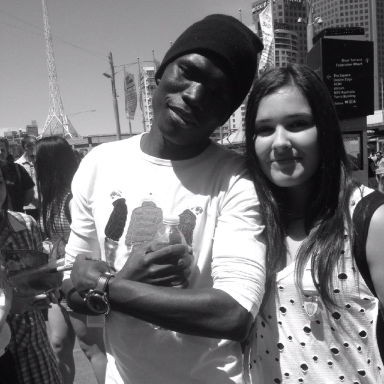 Hi im black