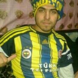 Âyet âyet yaşat bu dünyayı Rabbim,Sana secde secde yürüyelm,Dua dua kabul et beni,Sana en yakın olduğm yerde İLAHİYAT ya TARAF ol ya BERTARAF