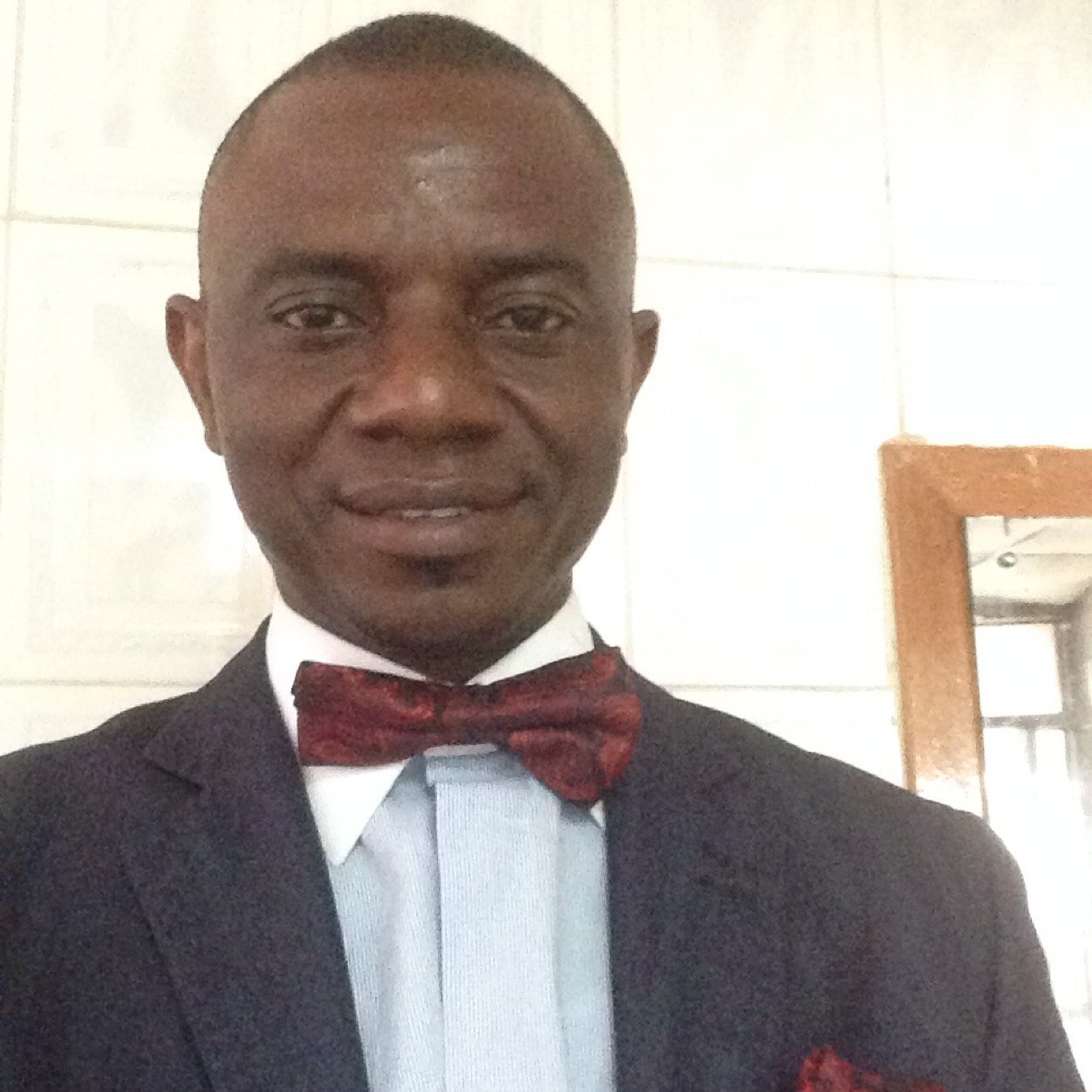 bisiladele's profile picture. Journalist, public affairs analyst & preacher of the Word