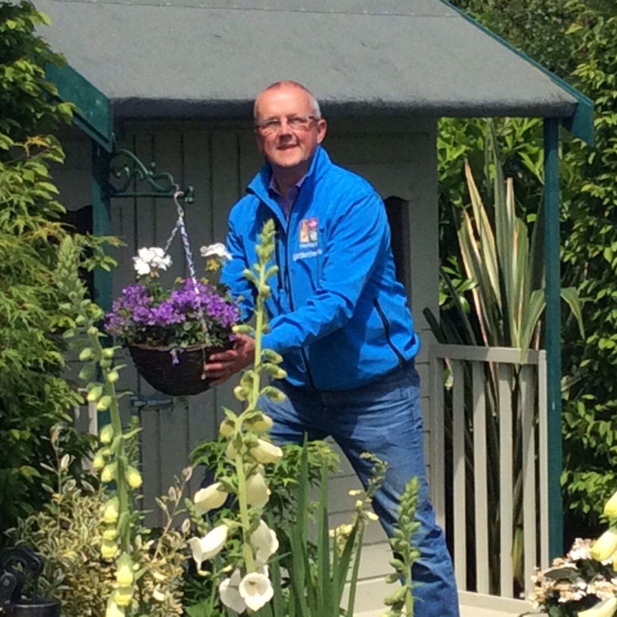 Paraic is a Qualified Horticulturist from The National Botanic Gardens. He is the resident Gardening correspondent for Newstalk radio 1 -Midwest & Virgin Media
