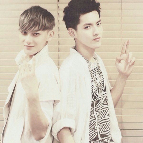 babyyjongin's profile picture. Must be following @RaihaaBJ and @Jongbabyy to get 10 followers, Unfollow them = you'll get 10 unfollowers. May be late, but will do all (: