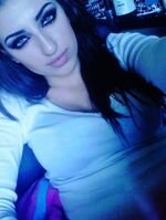 quisiera ser caramelo, que idea tan loca....para pegarme en tus labios y derretirme en tu boca