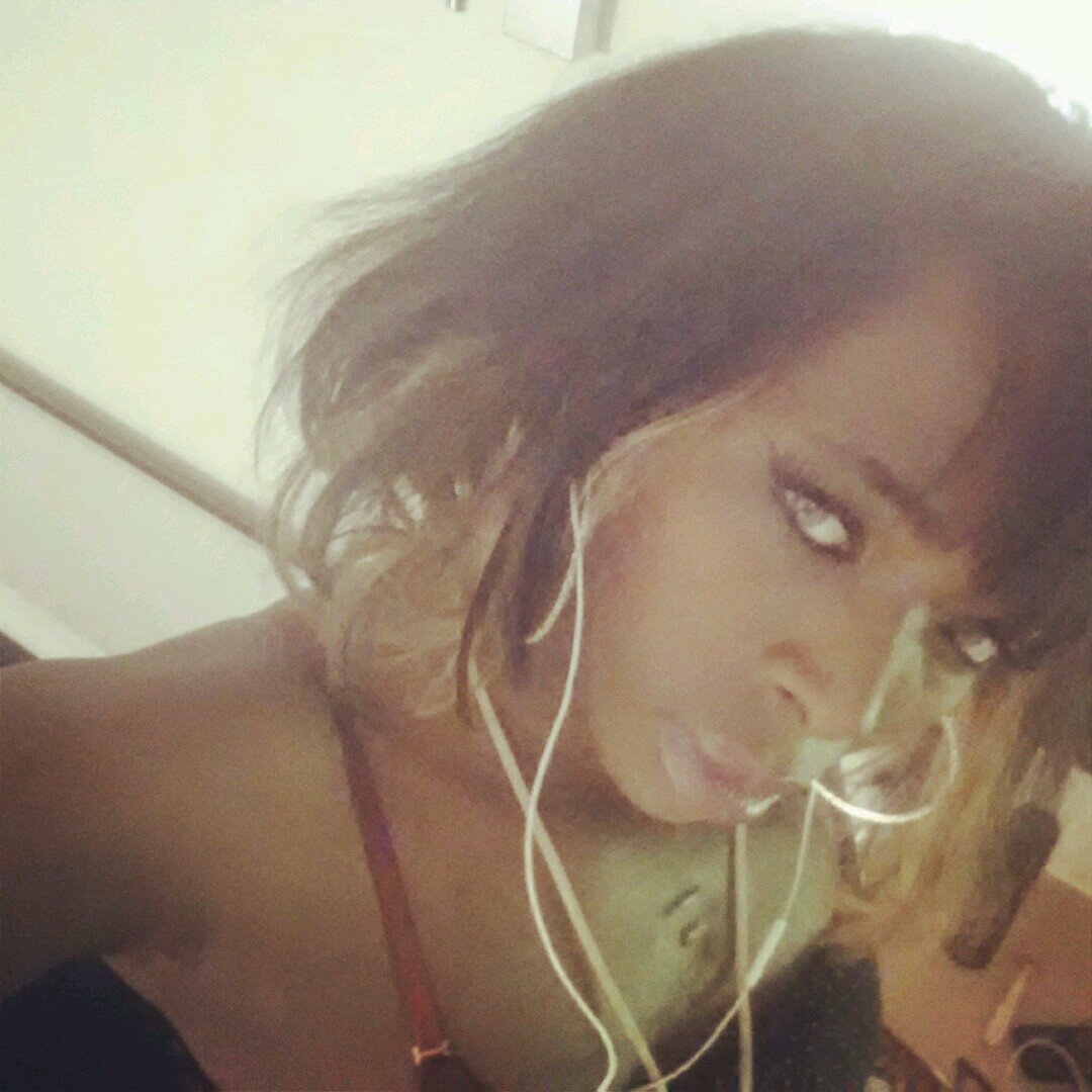 rhian_carter's profile picture. Right wat can I say ,, I love this man more than life . This man came into my life and saved me . His my rock. Da reason I'm here is because of him . Love u x