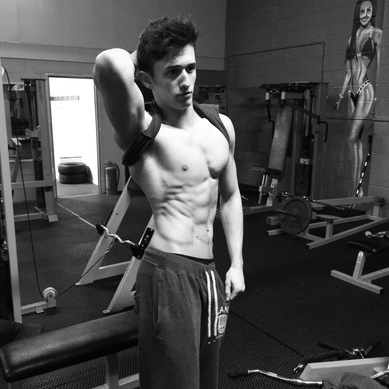 FitnessJBs's profile picture. Natural Muscle/Fitness, 18, Training for Miami Pro UK & Nabba 2015. You cant expect results if you dont understand the work that needs to be put in!