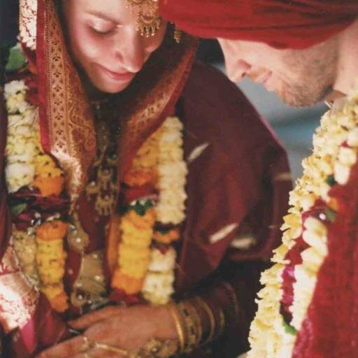 chrishalesitar's profile picture. Raised in Nepal, studied sitar in India, guitar at Berklee, teaches sitar, sings Bollywood and plays Indian ragas at Toronto weddings