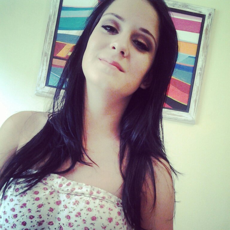 amarianananunes's profile picture. 