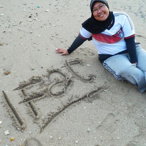 im an ordinary girl with the simple style