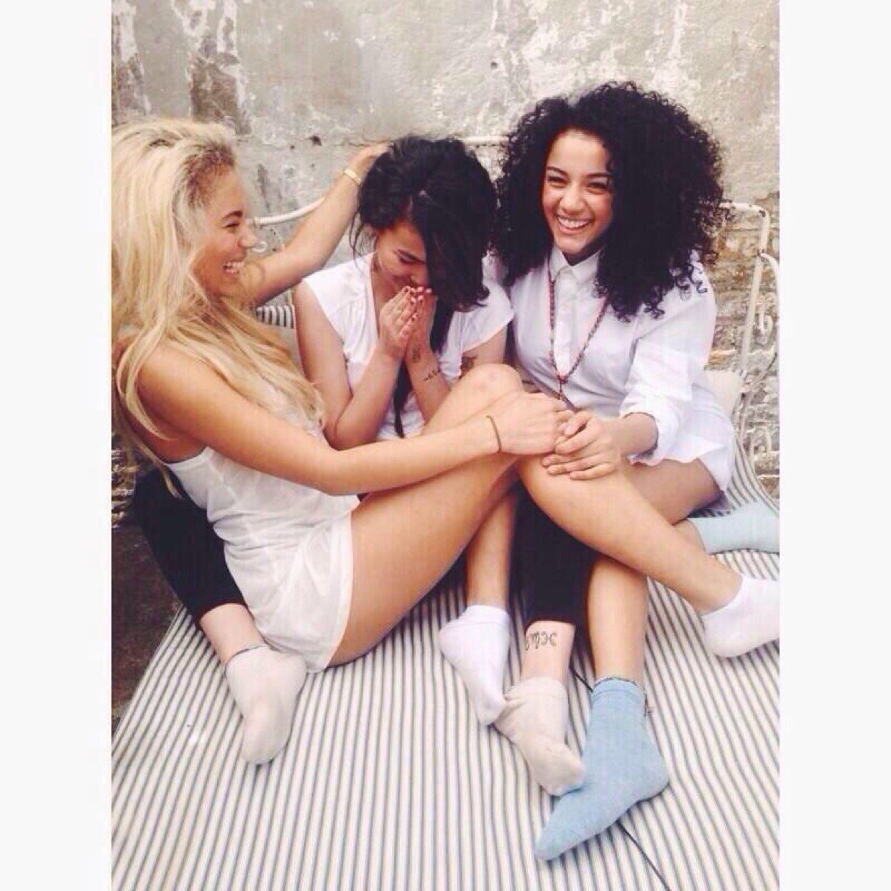 JessPlummmer's profile picture. 1/4 of Neon Jungle