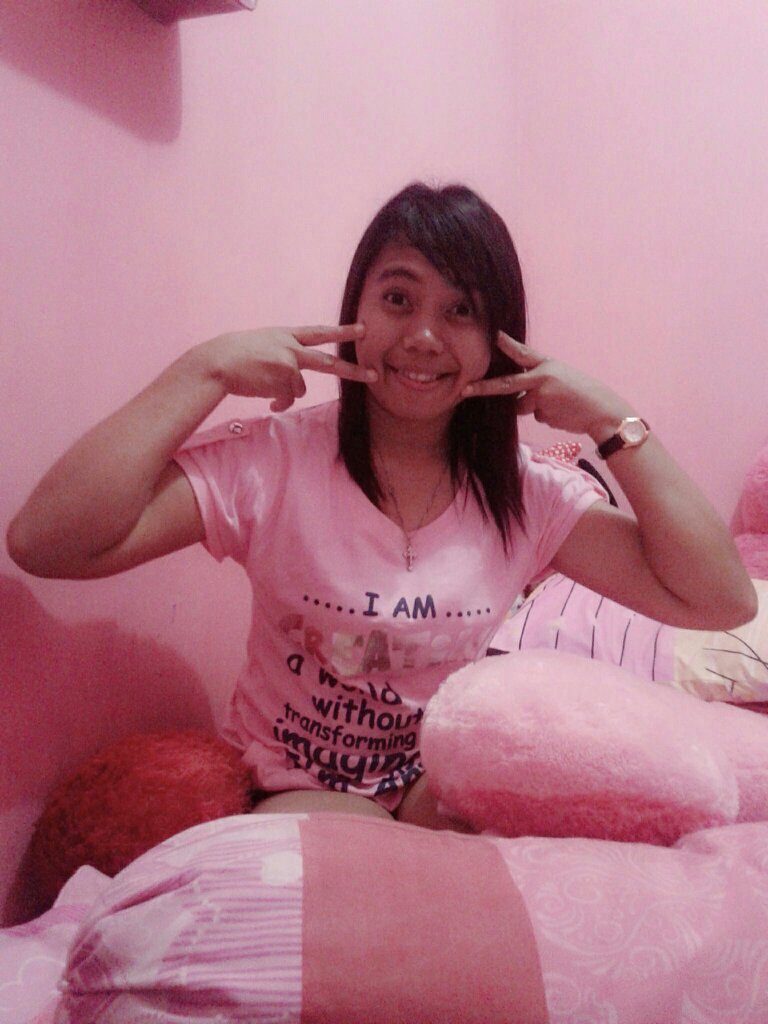 || I ♥ Jesus || ♥ My parents  || Study Nursing in Faculty of Health science || Satya Wacana Christian University || My Besties @ven_chya || Never Give Up ||