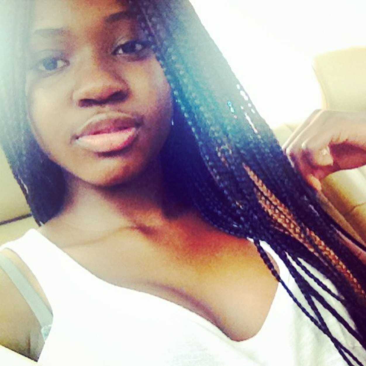 Follow I follow back
Follow me on instagram @callmiity i folliw bak