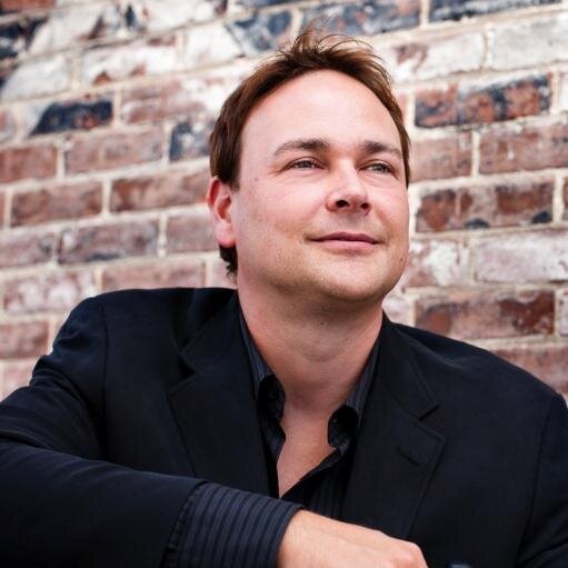 Tech Sales and Marketing Exec based in Waterloo, ON; Musician; Author; Non-Profit Board Member.  Former School of Rock owner; Director, 100 Guitars for 100 Kids